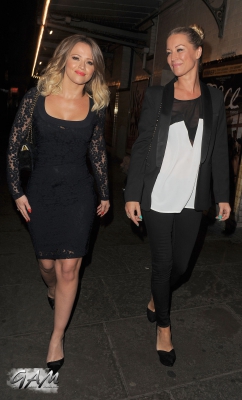 Kimberley_Walsh_outside_Wyndhams_Theatre_for_Relatively_Speaking_20_05_13_285929.jpg