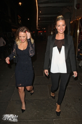 Kimberley_Walsh_outside_Wyndhams_Theatre_for_Relatively_Speaking_20_05_13_287129.jpg
