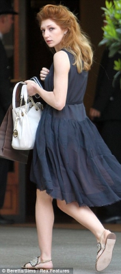 Nicola_Roberts_out_and_about_in_London_06_06_13_28229.jpg