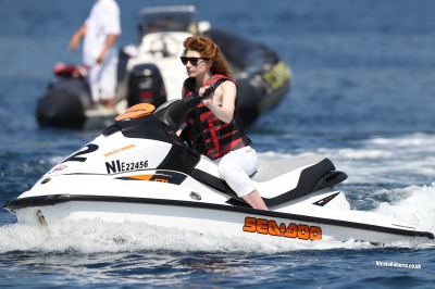 Nicola_Roberts_at_Tamara_Ecclestone_s_wedding_beach_party_12_06_13_281929.jpg