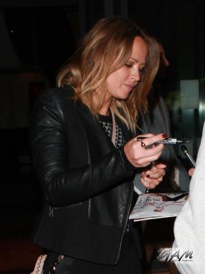 Kimberley_Walsh_leaving_a_hotel_in_Birmingham_19_01_13_28129.jpg