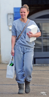 Kimberley_Walsh_out_and_about_in_London_23_05_13_281729.jpg