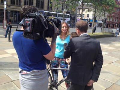 Kimberley_Walsh_promoting_Sky_Ride_in_Leeds_19_06_13_283029.jpg