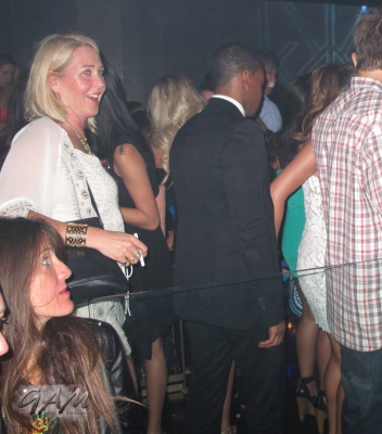 Cheryl_Cole_celebrating_her_birthday_inside_Hakkasan_Las_Vegas_29_06_13_281329.jpg