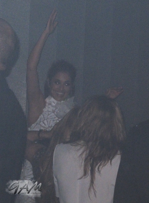 Cheryl_Cole_celebrating_her_birthday_inside_Hakkasan_Las_Vegas_29_06_13_282029.jpg