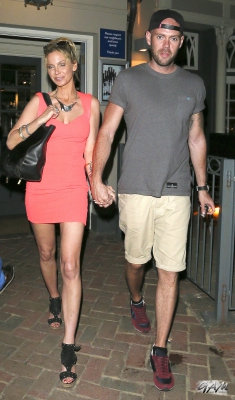 Sarah_and_Mark_out_in_West_London_19_07_13_283129.jpg