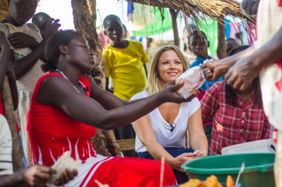 Kimberley_Walsh_visits_MIFUMI_in_Uganda_-_July_2013_281029.jpg