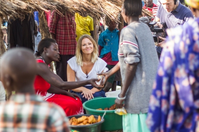 Kimberley_Walsh_visits_MIFUMI_in_Uganda_-_July_2013_281229.jpg