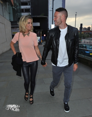 Sarah_Harding_at_Joleon_Lescott_Fashion_Show2C_Manchester_22_08_13_281529.jpg