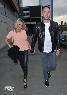 Sarah_Harding_at_Joleon_Lescott_Fashion_Show2C_Manchester_22_08_13_283429.jpg