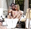 Имя файла=Sarah_and_Mark_relaxing_in_a_pool_in_Las_Vegas_07_08_13_282829.jpg
Размер файла=488КБ
Размеры=2200x2057
Дата=Сент 07, 2013 Sarah_and_Mark_relaxing_in_a_pool_in_Las_Vegas_07_08_13_282829.jpg
