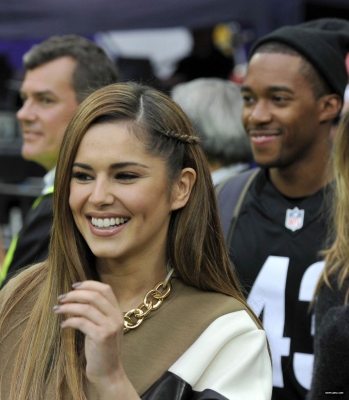 Cheryl_at_Wembley_Stadium_for_NFL_Game_29_09_13_28729.jpg