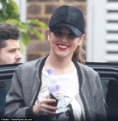 Cheryl_Cole_in_London_10_10_13_28129.jpg