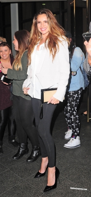 Nadine_Coyle_leaving_the_Nordoff_Robbins_Boxing_Fundraiser_07_10_13_288429.jpg