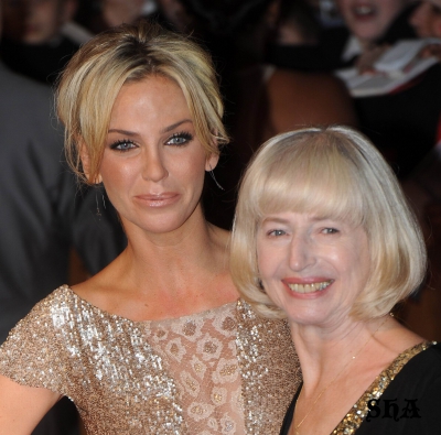 Kimberley_and_Sarah_attend_The_Pride_of_Britain_Awards_07_10_13_2815729.jpg