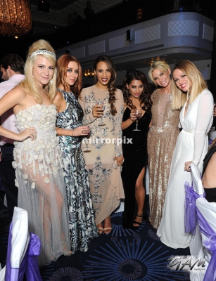 Kimberley_and_Sarah_attend_The_Pride_of_Britain_Awards_07_10_13_2821129.jpg