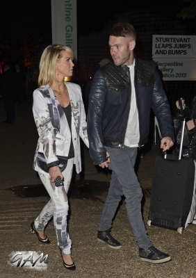 Sarah_and_Mark_leaving_the_Serpentine_Gallery_s_Party_16_09_13_281129.jpg