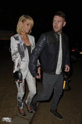 Sarah_and_Mark_leaving_the_Serpentine_Gallery_s_Party_16_09_13_28429.jpg