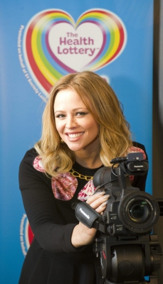 Kimberley_Walsh_visits_Youth_Skills_Network_studio2C_London_15_10_13_28529.jpg