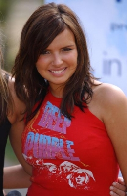 Girls_Aloud_at_Capital_FM_Greenwhich_London_150803_52.JPG