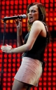 Girls_Aloud_performing_at_TMF_Awards_190403_7.jpg