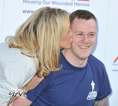 Sarah_Harding_launches_the_Coming_Home_Lottery_30_10_13_281829.jpg