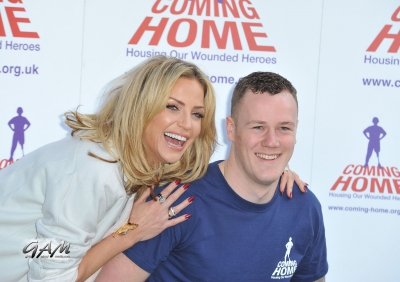 Sarah_Harding_launches_the_Coming_Home_Lottery_30_10_13_281929.jpg