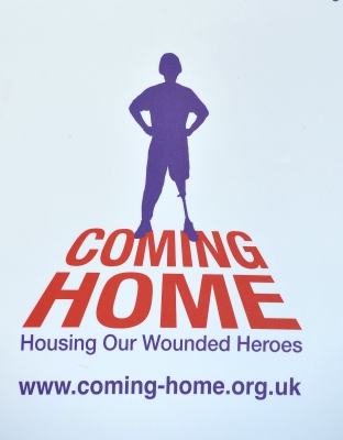 Sarah_Harding_launches_the_Coming_Home_Lottery_30_10_13_284529.jpg
