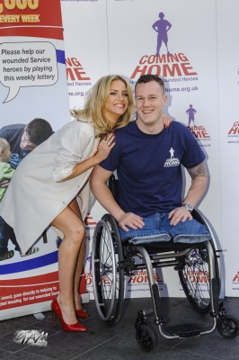 Sarah_Harding_launches_the_Coming_Home_Lottery_30_10_13_284729.jpg