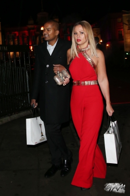 Kimberley_Walsh_leaving_the_Military_Awards_11_12_13_28129.jpg