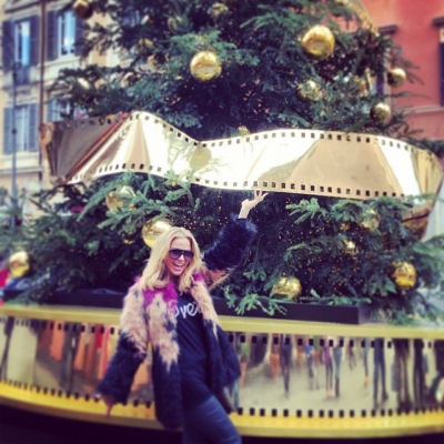 Sarah_Harding_In_Rome_08_12_13_281029.jpg
