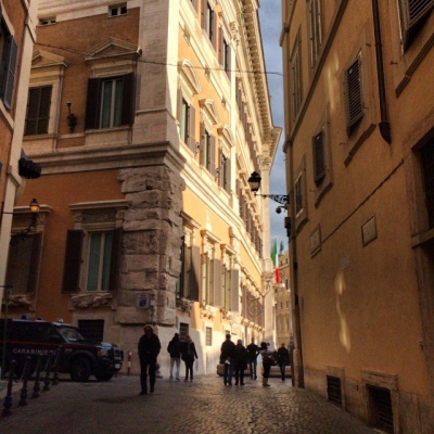 Sarah_Harding_In_Rome_08_12_13_281129.jpg