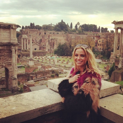 Sarah_Harding_In_Rome_08_12_13_28329.jpg