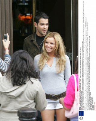 Nadine___Jesse_Out___About_Hampstead_London_31_08_06_281229.jpg