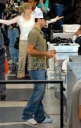 Имя файла=Nadine___Jesse_At_Los_Angeles_International_Airport_26_07_06_281329.jpg
Размер файла=50КБ
Размеры=384x600
Дата=Дек 29, 2013 Nadine___Jesse_At_Los_Angeles_International_Airport_26_07_06_281329.jpg