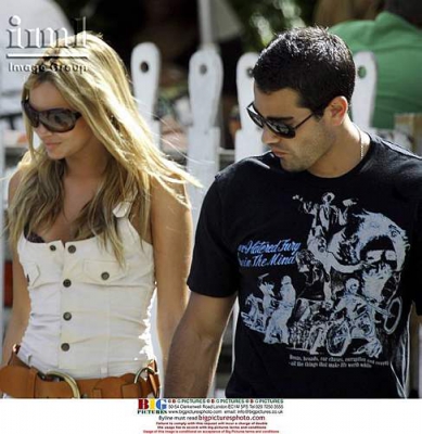 Nadine___Jesse_Out___About_In_America_10_07_06_28129.jpg