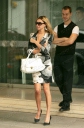 Имя файла=Nadine_leaving_Sanderson_Hotel_in_London_10_08_06_28329.jpg
Размер файла=576КБ
Размеры=1976x3000
Дата=Дек 29, 2013 Nadine_leaving_Sanderson_Hotel_in_London_10_08_06_28329.jpg