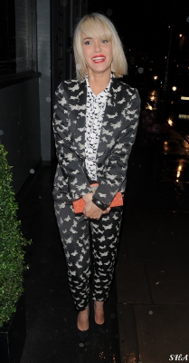 Sarah_Harding_Arriving_and_Leaving_the_InStyle_bafta_party_04_02_14_285129.jpg