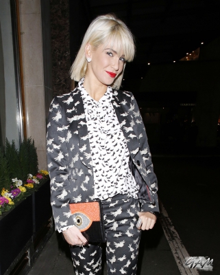 Sarah_Harding_Arriving_and_Leaving_the_InStyle_bafta_party_04_02_14_286429.jpg