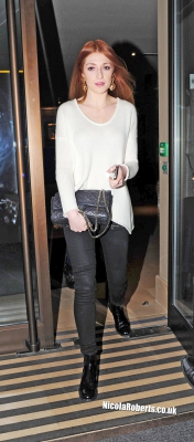 Nicola_Roberts_leaving_the_Mayfair_Hotel_10_02_14_28529.jpg