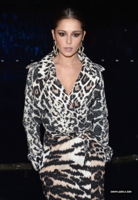 Roberto_Cavalli_Fashion_Show_-_Front_Row_22_02_14_281629.jpg