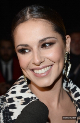 Roberto_Cavalli_Fashion_Show_-_Front_Row_22_02_14_281829.jpg