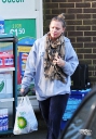 Имя файла=Kimberley_Walsh_at_petrol_station_25_02_14_28929.jpg
Размер файла=995КБ
Размеры=2850x4082
Дата=Март 01, 2014 Kimberley_Walsh_at_petrol_station_25_02_14_28929.jpg
