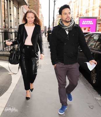 Kimberley_and_Justin_out_in_London_26_02_14_28629.jpg