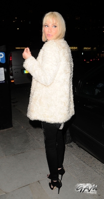 Sarah_Harding_leaving_Morton_s_Private_Members_Club_26_02_14_281729.jpg