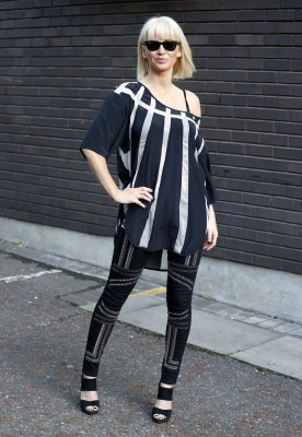 Sarah_Harding_leaving_the_ITV_studios_26_02_14_284129.jpg