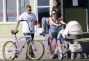 Nadine_Coyle_and_Jason_Bell_were_seen_with_their_newborn_daughter_in_LA_03_03_14_28329.jpg
