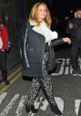 Имя файла=Kimberley_Walsh_leaving_Shaftesbury_Theatre_24_03_14_28829.jpg
Размер файла=183КБ
Размеры=634x902
Дата=Март 28, 2014 Kimberley_Walsh_leaving_Shaftesbury_Theatre_24_03_14_28829.jpg