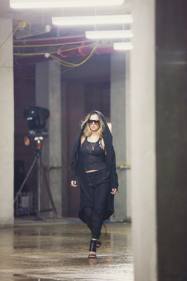 L_Or25E9al_Paris_F25E9ria_Go_Louder_2014_281029.jpg