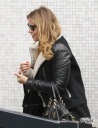 Имя файла=Kimberley_Walsh_arriving_at_the_ITV_Studios_03_04_14_28329.jpg
Размер файла=1269КБ
Размеры=2723x3543
Дата=Апр 12, 2014 Kimberley_Walsh_arriving_at_the_ITV_Studios_03_04_14_28329.jpg